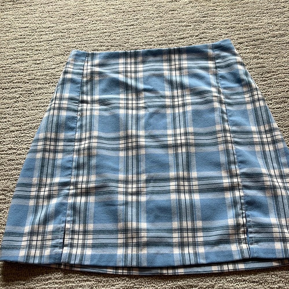 Plaid Brandy Melville skirt, cute and trendy
